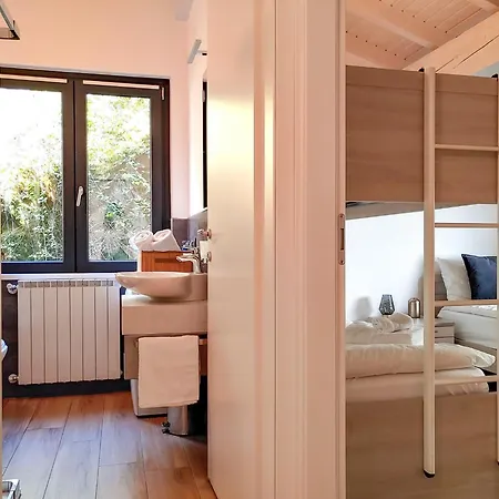 Salute Mit Panorama Balkon Am Appartamento *